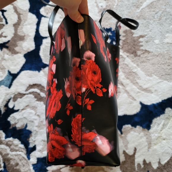 Victoria's Secret Floral Tote Bage - Picture 6 of 10